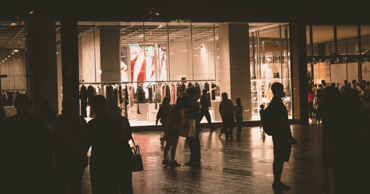 Transparent Pricing Model Gains Traction in Engagement Ring Market