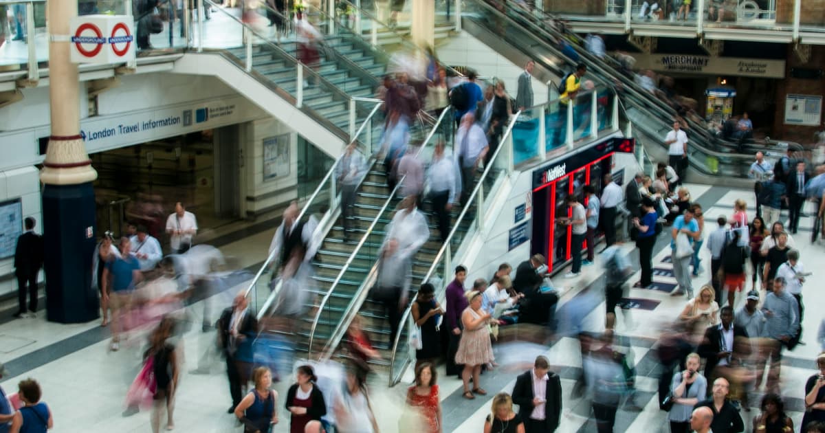 MEGASTAR Launches FR67 Folding Wall Rack for Space-Constrained Home Gyms