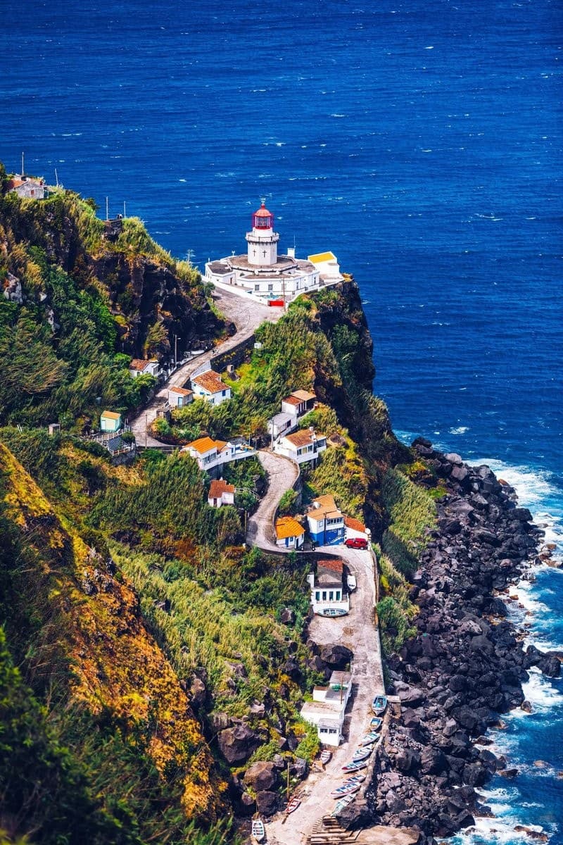 Luxury Property Demand Shifts Beyond Lisbon, Porto, and Algarve as Cascais Supply Drops and Madeira Surges