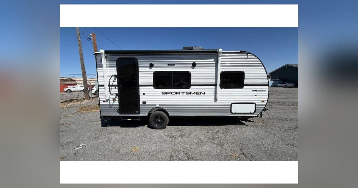 Michael Hohl RV Adds KZ Sportsmen Classic Travel Trailers to Carson City Inventory