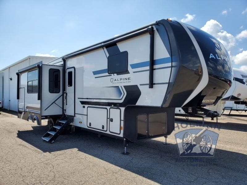 Holman RV Expands Inventory to Meet Diverse Travel Needs in Ohio