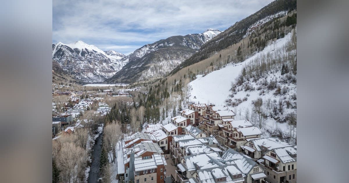 Telluride Penthouse at Element 52 Combines Ski Access, Full Service, and Walkability