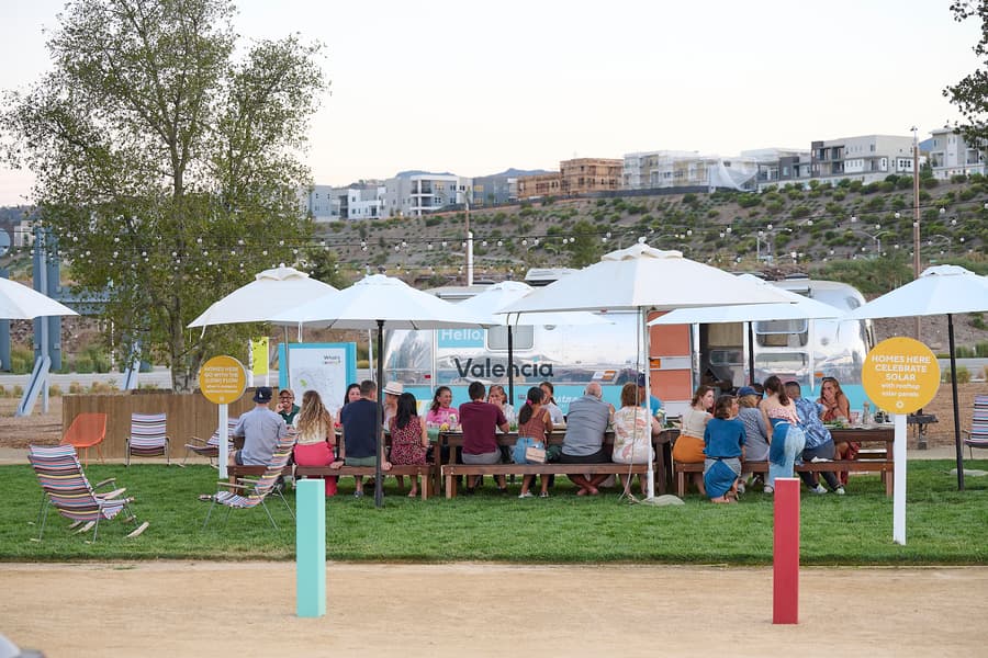 Valencia Community Attracts Families with Comprehensive Lifestyle Approach